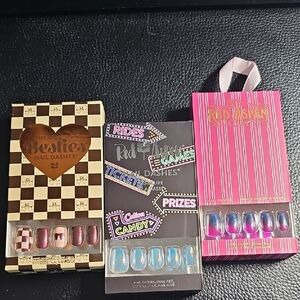 Red Aspen Press-On Nails - Pink and Blue Collection